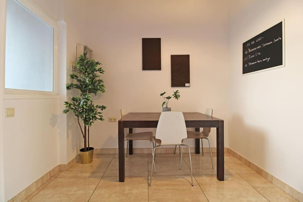 Ferienwohnung Paseo De Gracia Gran Via De Les Corts Catalanes Barcelona Exterior foto
