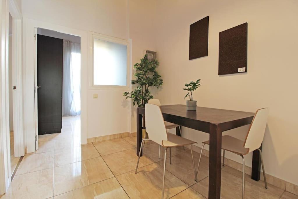 Ferienwohnung Paseo De Gracia Gran Via De Les Corts Catalanes Barcelona Exterior foto