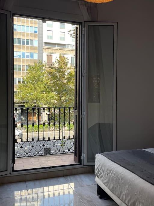 Ferienwohnung Paseo De Gracia Gran Via De Les Corts Catalanes Barcelona Exterior foto